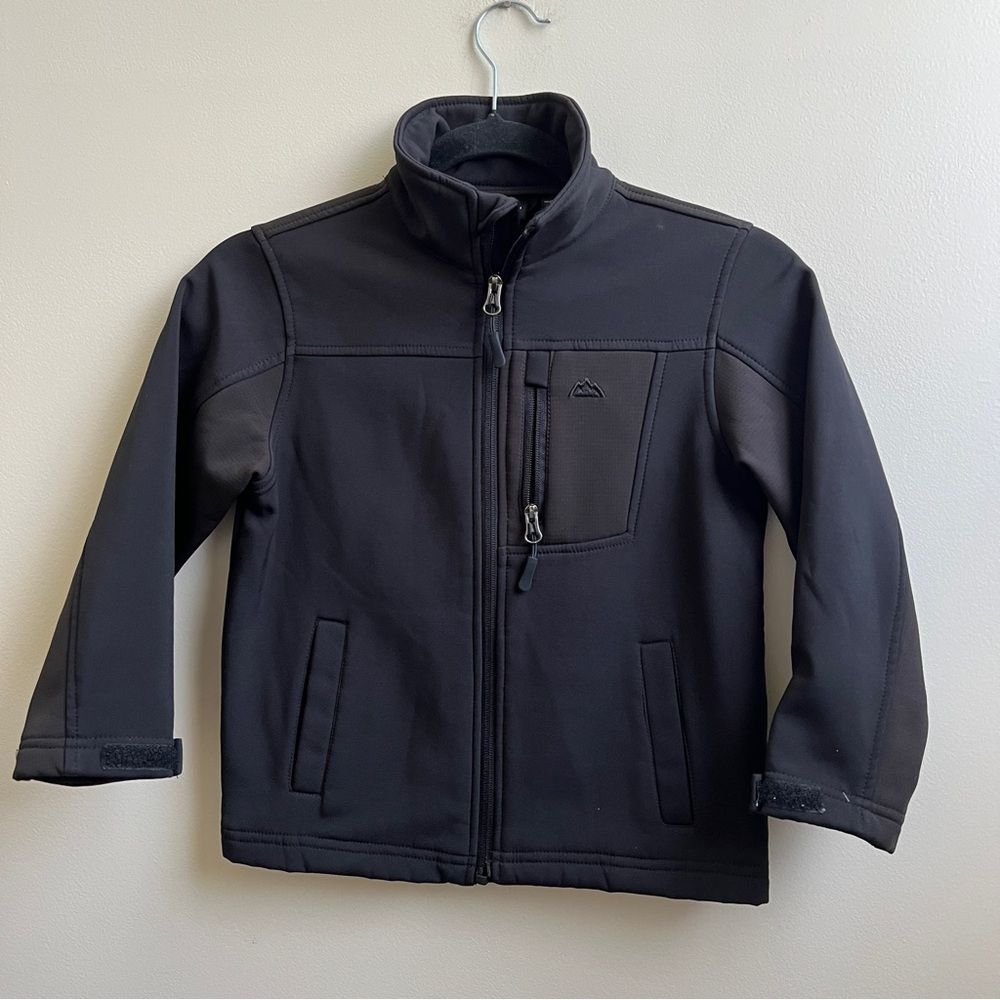 SNOZU performance fleece lined jacket for boys black Size 5/6